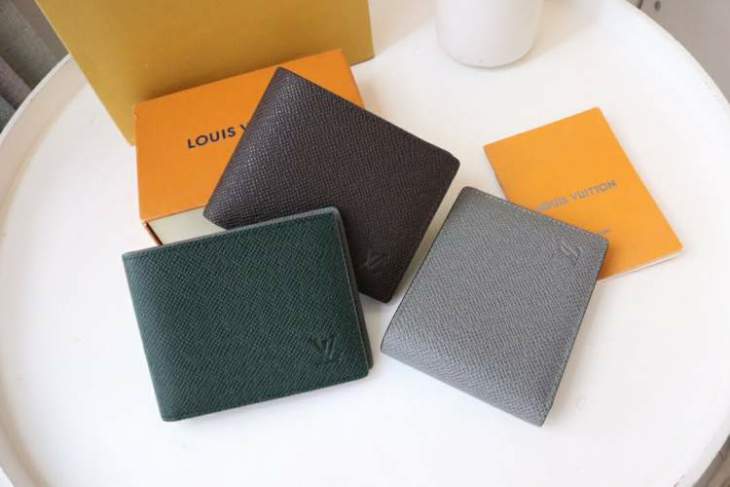 Picture of Louis Vuitton Wallets _SKUfw220044556fw